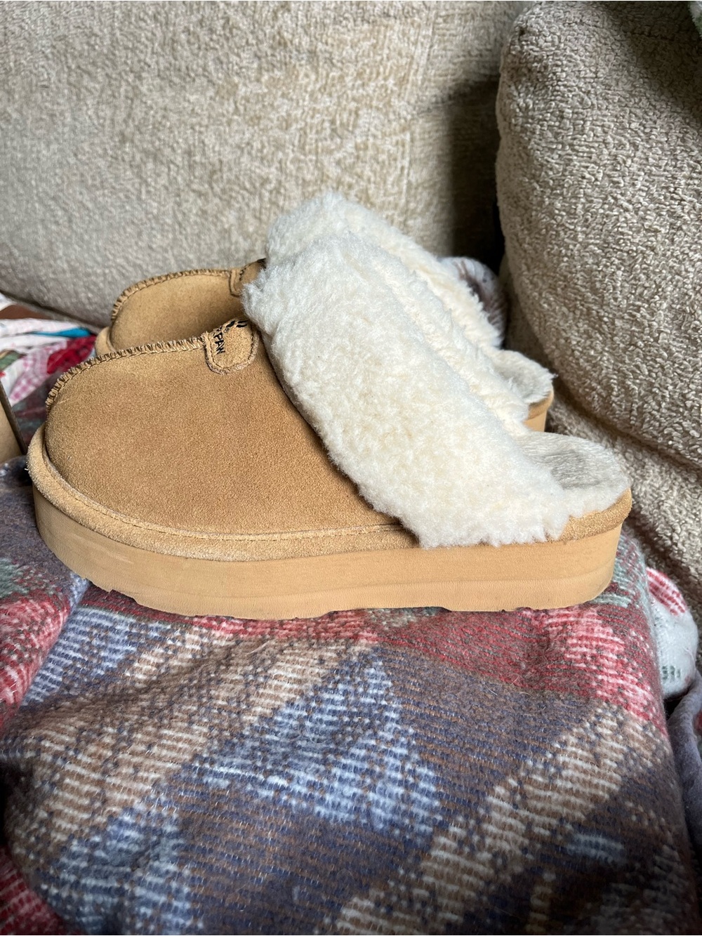 Bearpaw “Snuggle Martis” Tan Suede Shearling-Lined Slippers - Picture 3 of 7